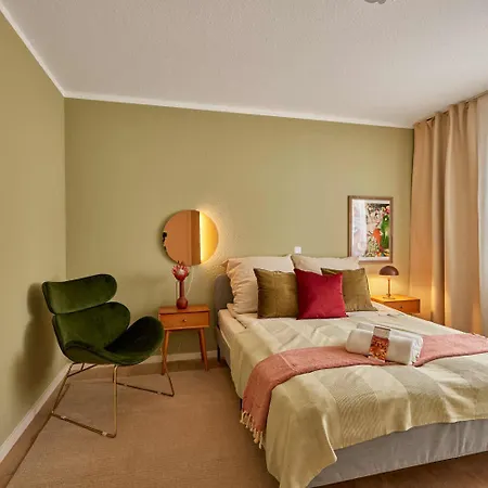 Bella, Stil Des Expressionismus Daire *