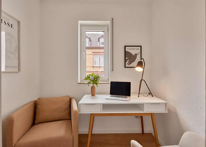 Apartamento Bella, Stil Des Expressionismus